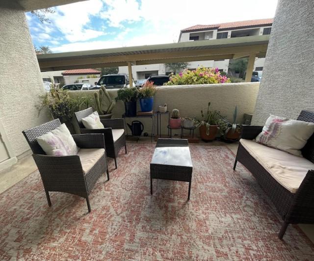 Cozy Cactus Condo In Scottsdale Exterior photo